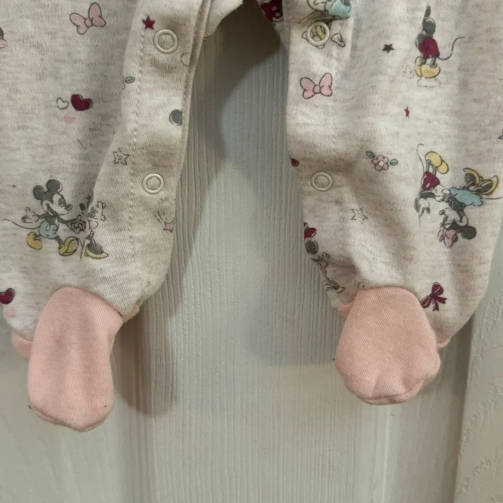 Disney Baby Minnie and Mickey Baby Girl Sleepies - Picture 4 of 7